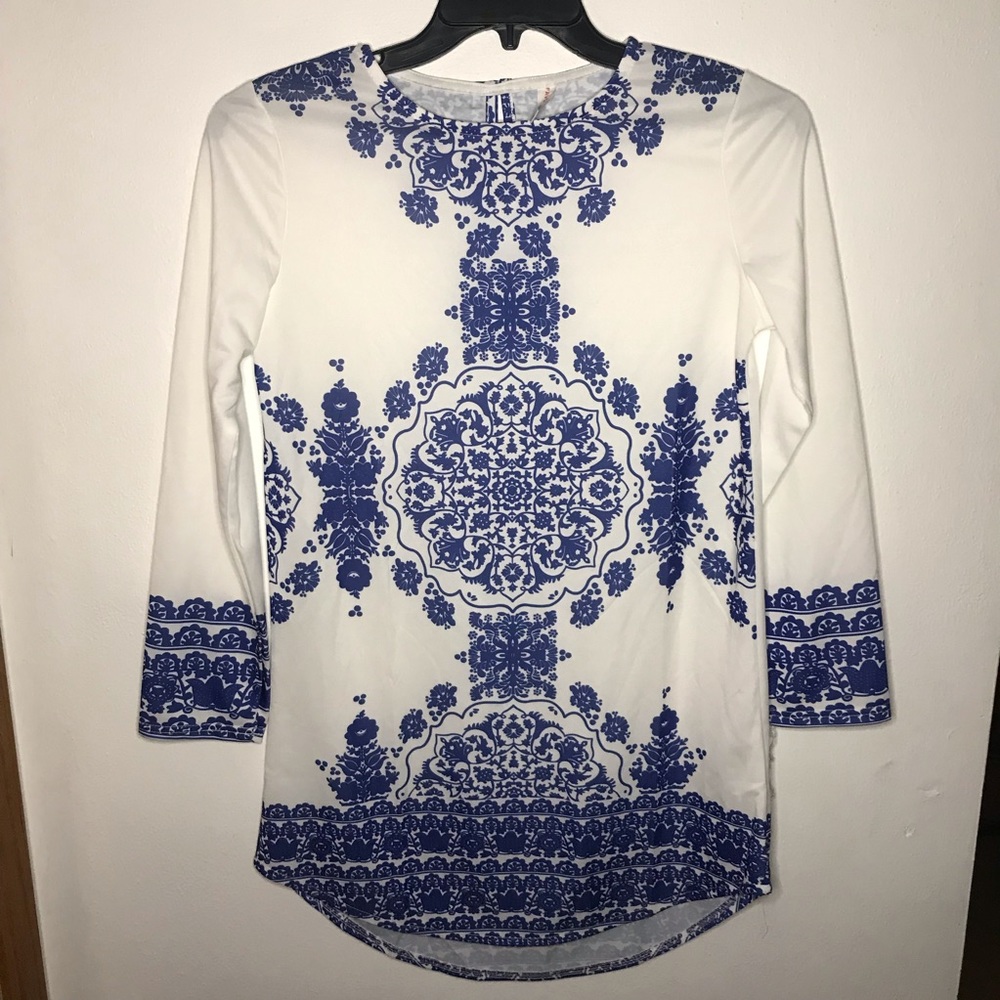 Favolook White Dress Blue Designs